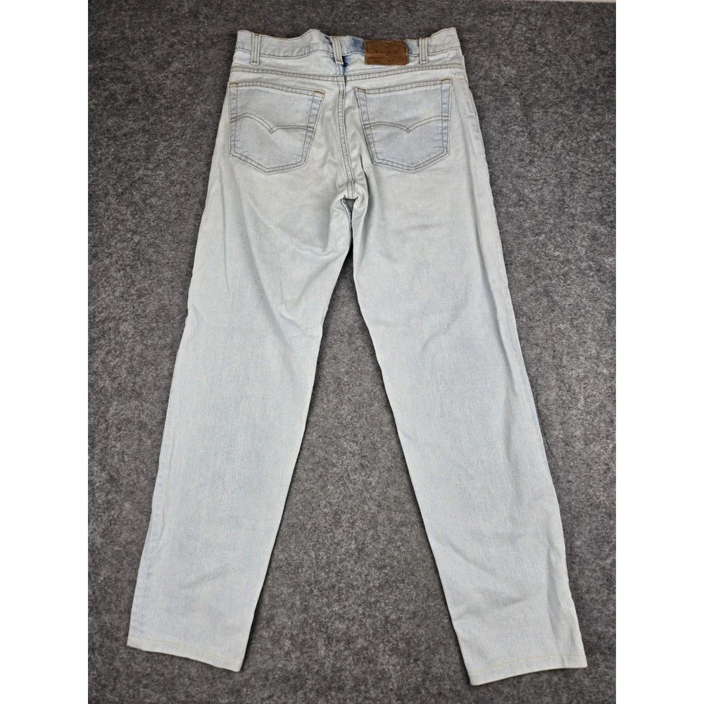 Vintage Levis Jeans Mens 32 x 34 (Fits 32 x 31)Made USA 550 Light Wash Good Fade
